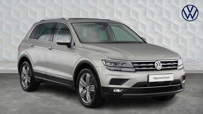 Used VW Tiguan SEL 150 HP (110 kW) 2019 Silver SUV