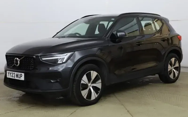 Used Volvo XC40 Plus 211 HP (155 kW) 2023 Black SUV