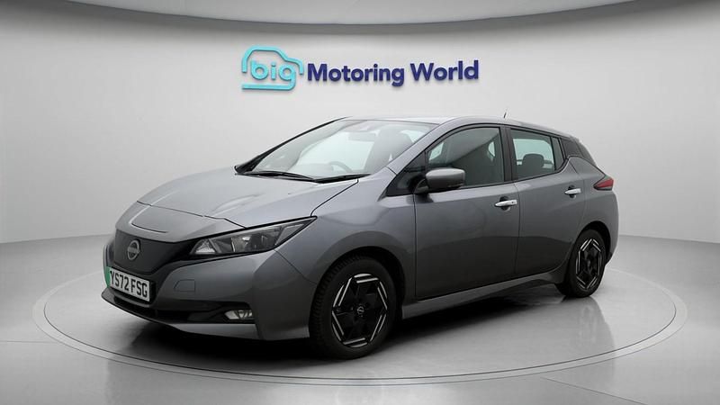Used Nissan Leaf Acenta 110 kW (150 HP) 2022 Grey Hatchback