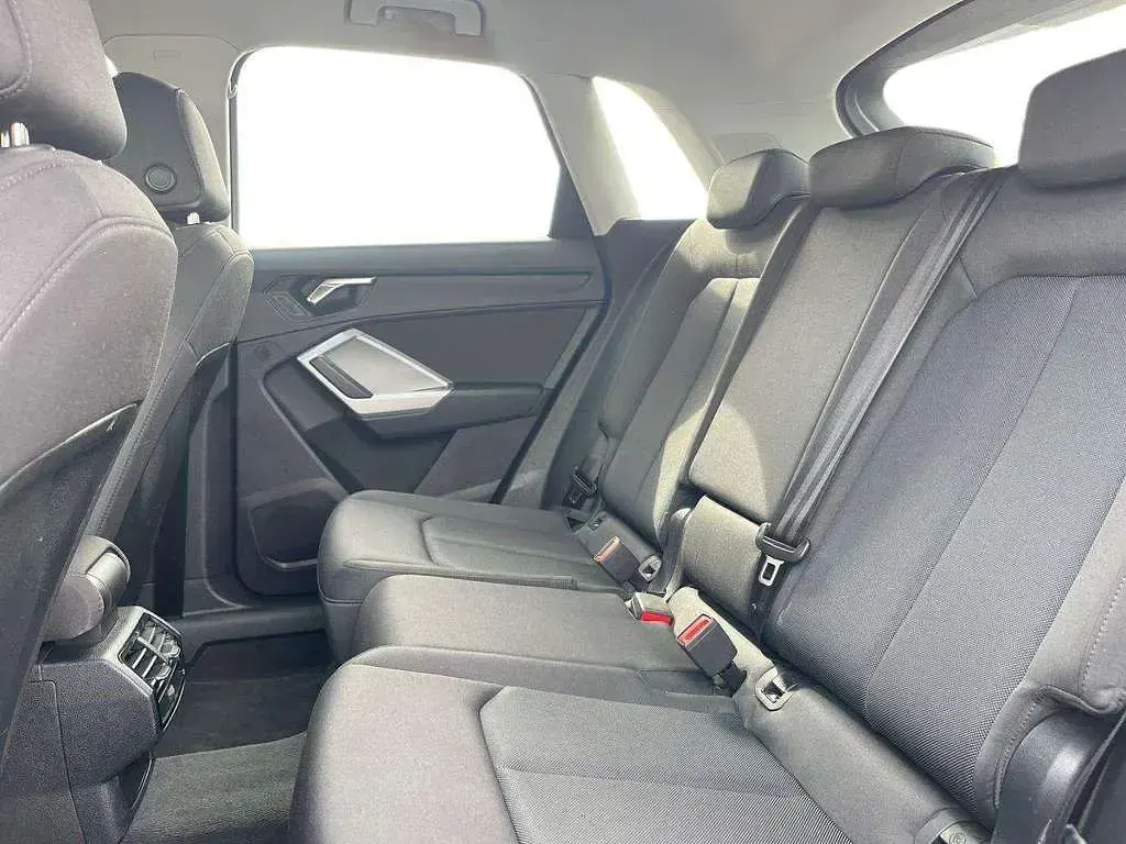Used Audi Q3 Design 150 HP (110 kW) 2022 Silver SUV