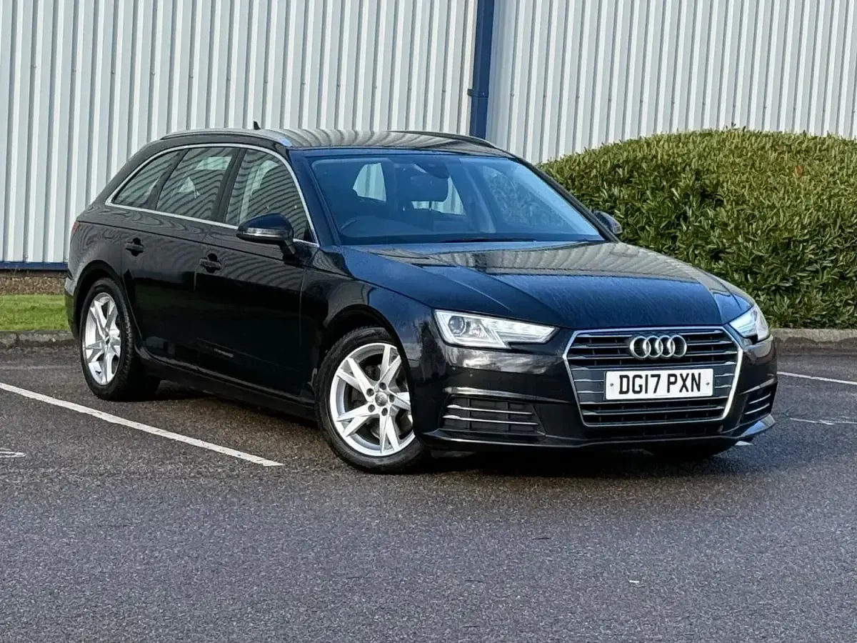 Used Audi A4 Sport 190 HP (139 kW) 2017 Black Estate