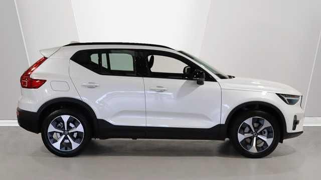 Used Volvo XC40 Plus 163 HP (119 kW) 2026 SUV