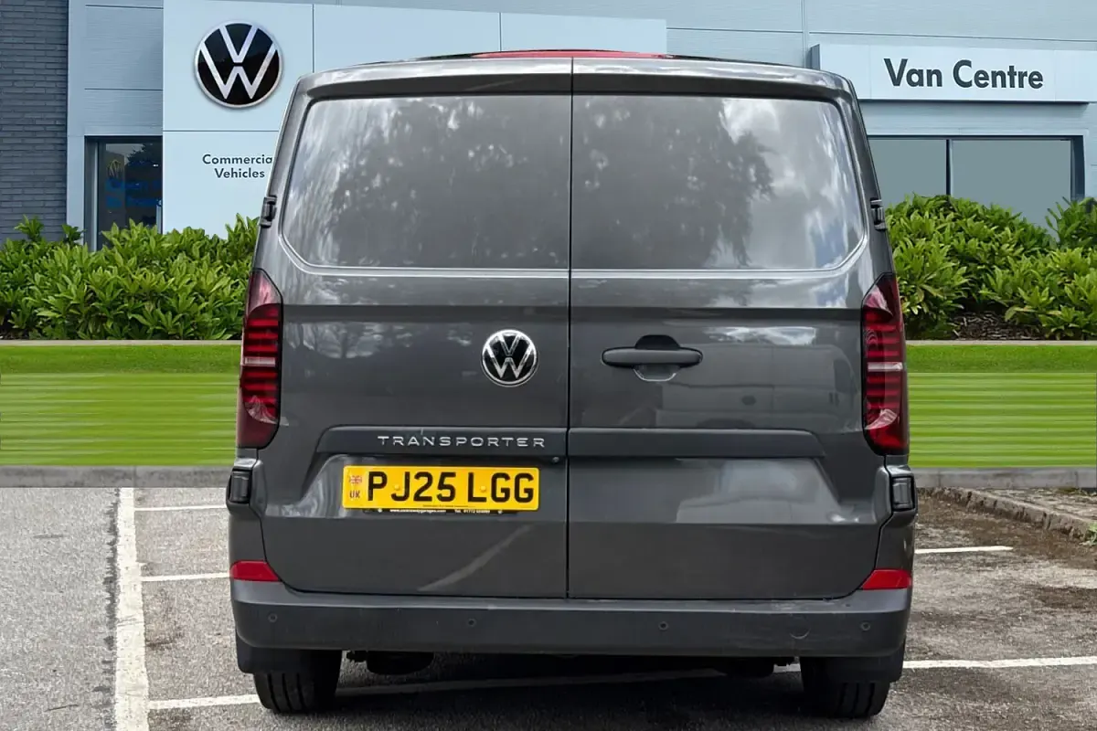 New VW Transporter 110 HP (80 kW) 2025 Grey Van