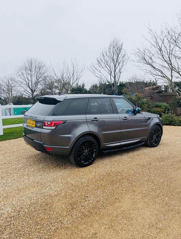 Used Land Rover Range Rover Sport HSE Dynamic 2014 Grey SUV