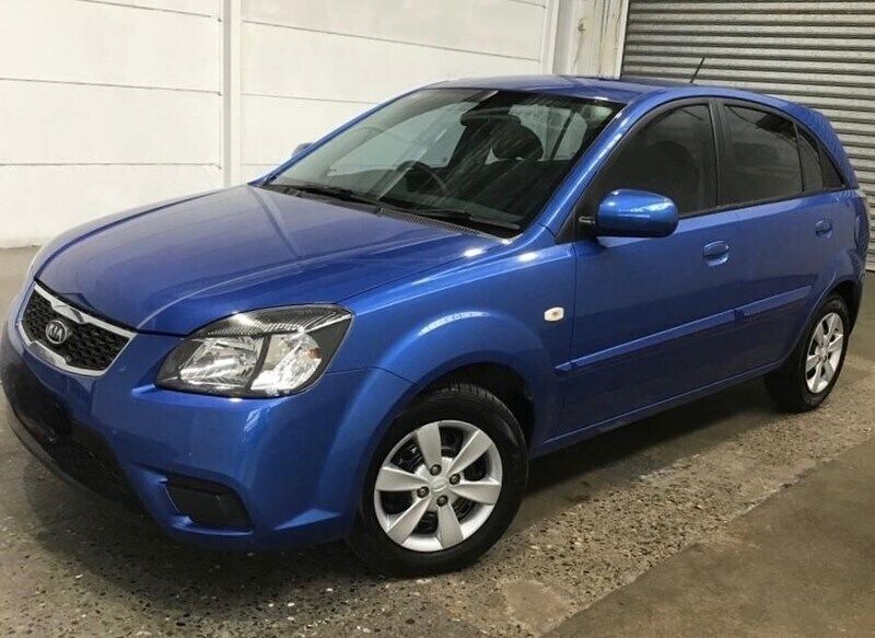 Blue Used 2010 Kia Rio Hatchback | £1,985 (Fair price) - Image 1/2