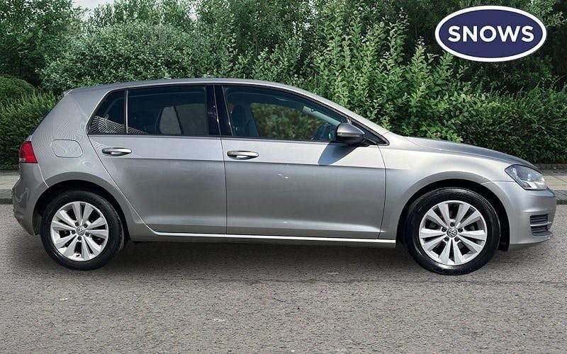 Usado VW Golf VII SE 105 HP (77 kW) 2014 Citadino