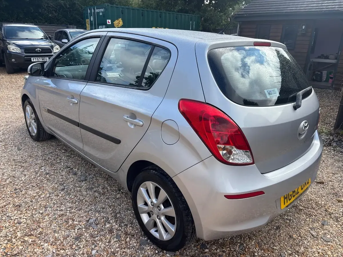 Used Hyundai i20 Active 2013 Silver Hatchback