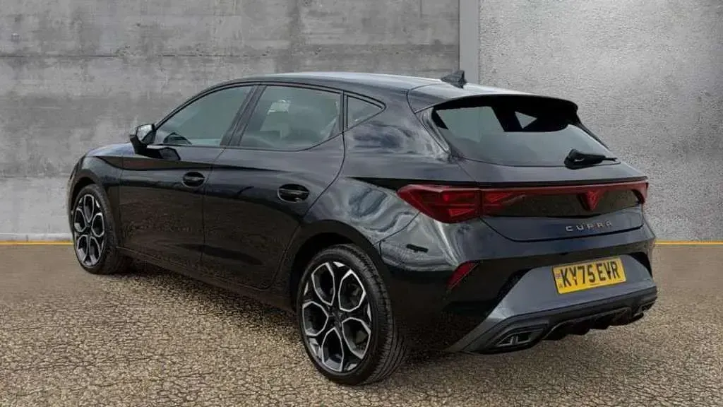 Used Cupra Leon 150 HP (110 kW) 2025 Black Hatchback