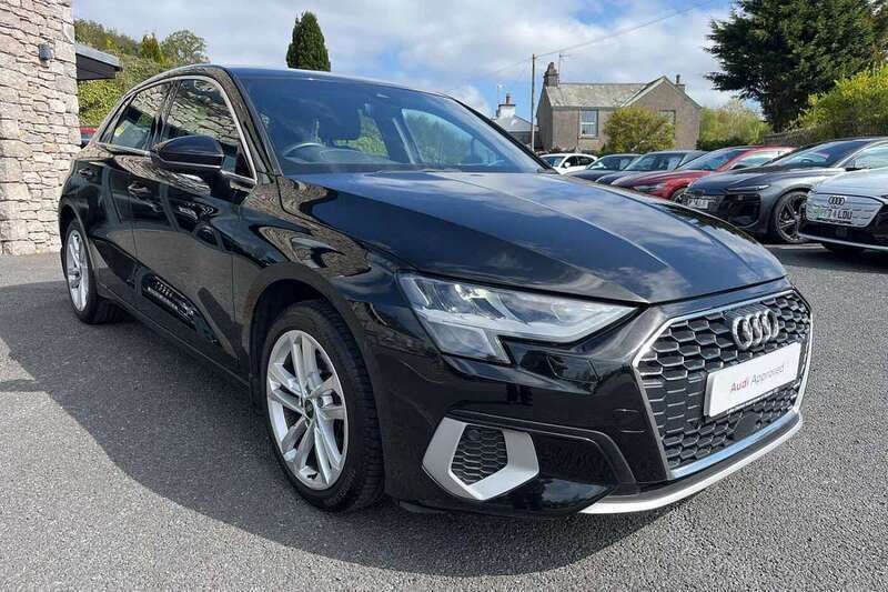 Black Used 2021 Audi A3 e-tron Sport Hatchback | £19,295 (Good price) - Image 1/4