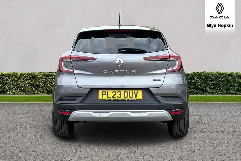 Used Renault Captur Evolution 143 HP (105 kW) 2023 Grey  SUV