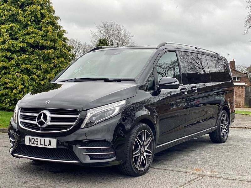 Used Mercedes V250 AMG line 2018 Black MPV
