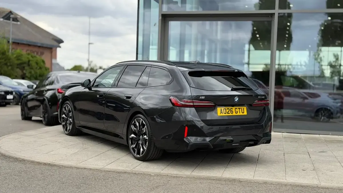 Used BMW i5 M Sport 250 kW (340 HP) 2026 Grey Estate