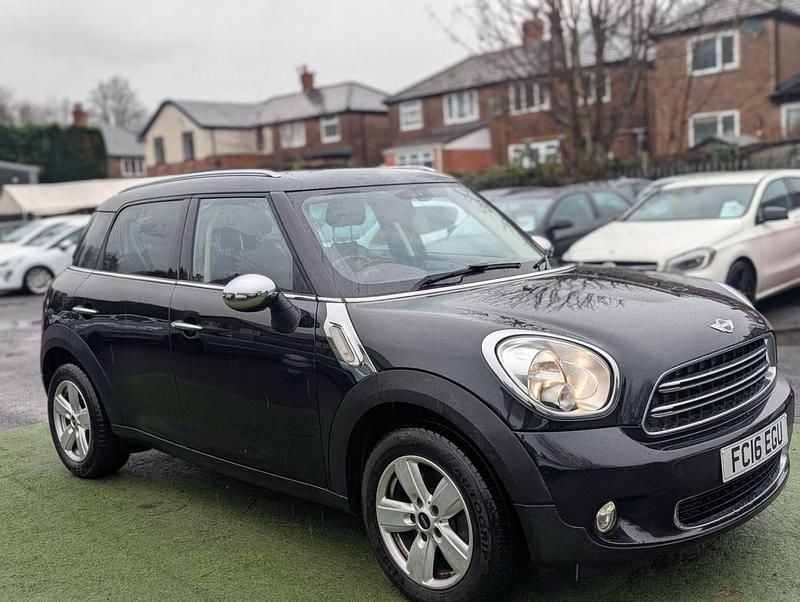 Black Used 2016 Mini ONE Hatchback | £3,850 (Super price) - Image 1/4