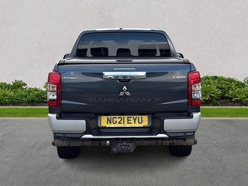 Used Mitsubishi L200 150 HP (110 kW) 2021 Grey Pickup