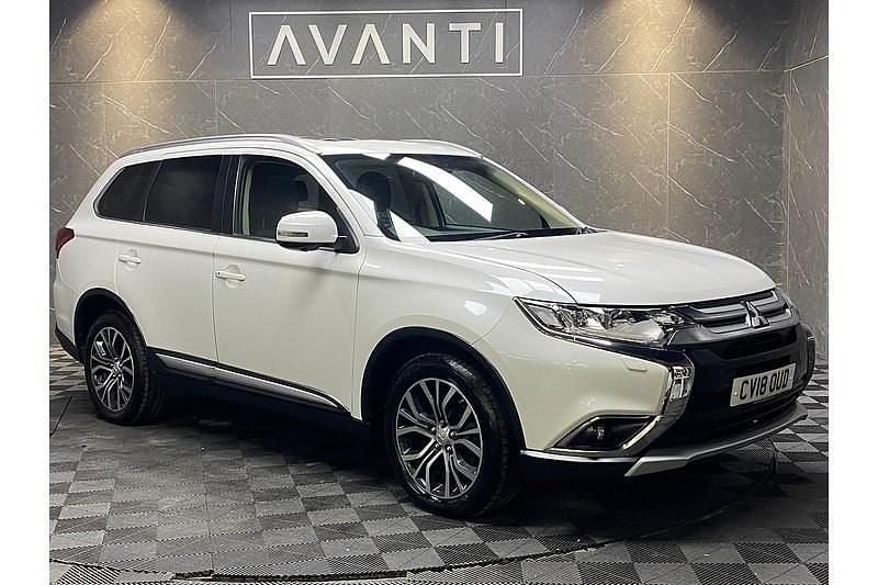 White Used 2018 Mitsubishi Outlander SUV | £14,000 (A bit pricey) - Image 1/4