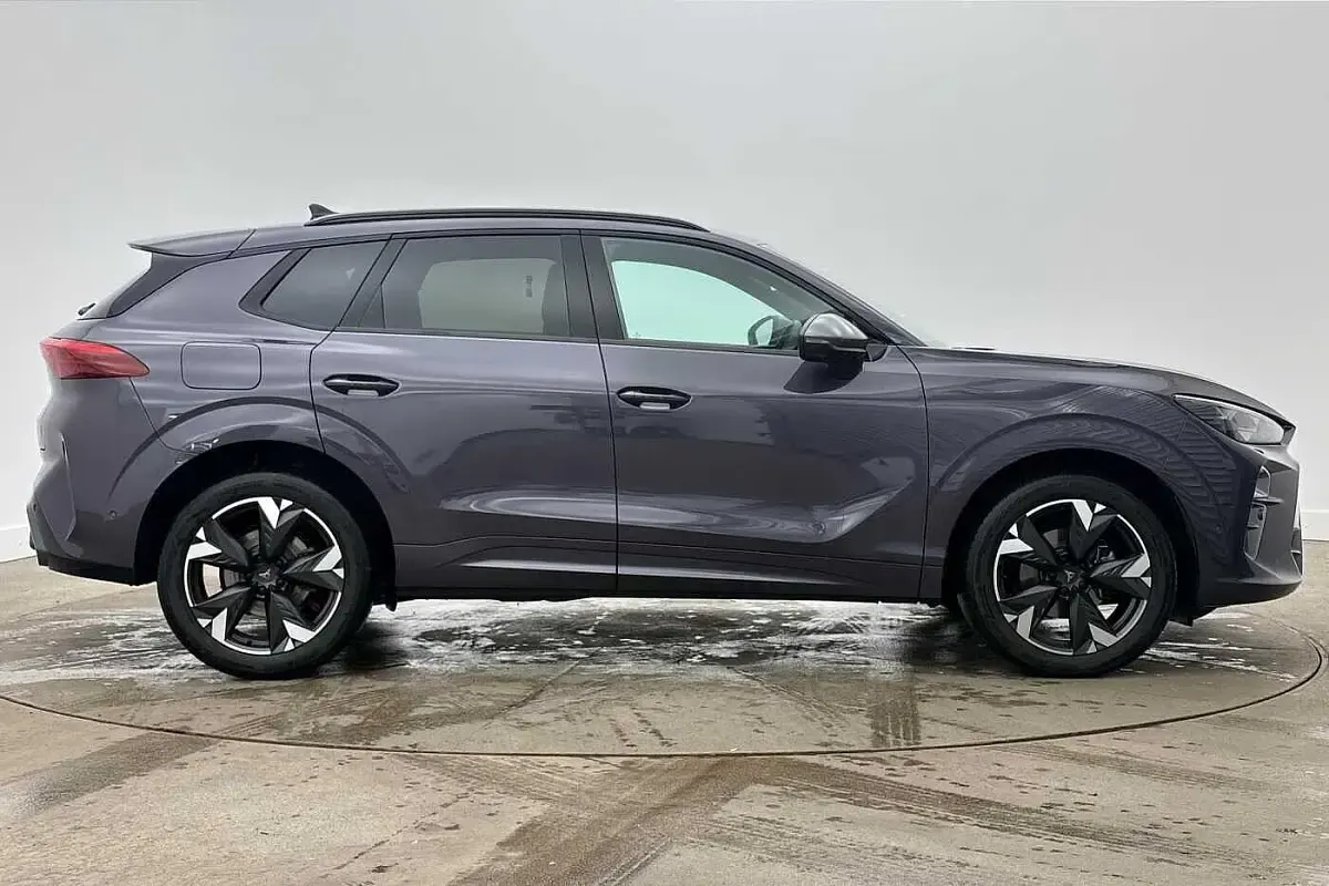 Used Cupra Terramar 150 HP (110 kW) 2026 Mauve/purple SUV