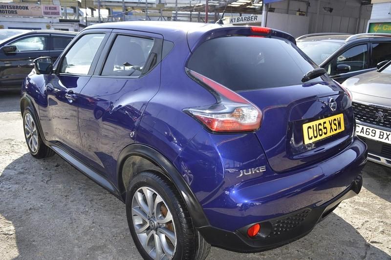Used Nissan Juke Tekna 117 HP (86 kW) 2015 Blue SUV