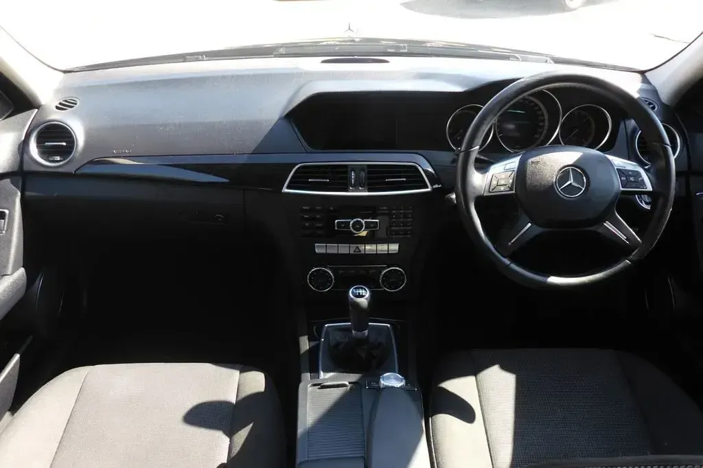 Used Mercedes C200 AMG Edition 1 134 HP (98 kW) 2011 Black Sedan
