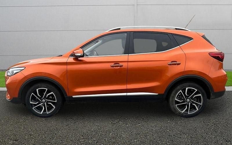 Usado MG ZS Exclusive 111 HP (81 kW) 2024 Laranja SUV