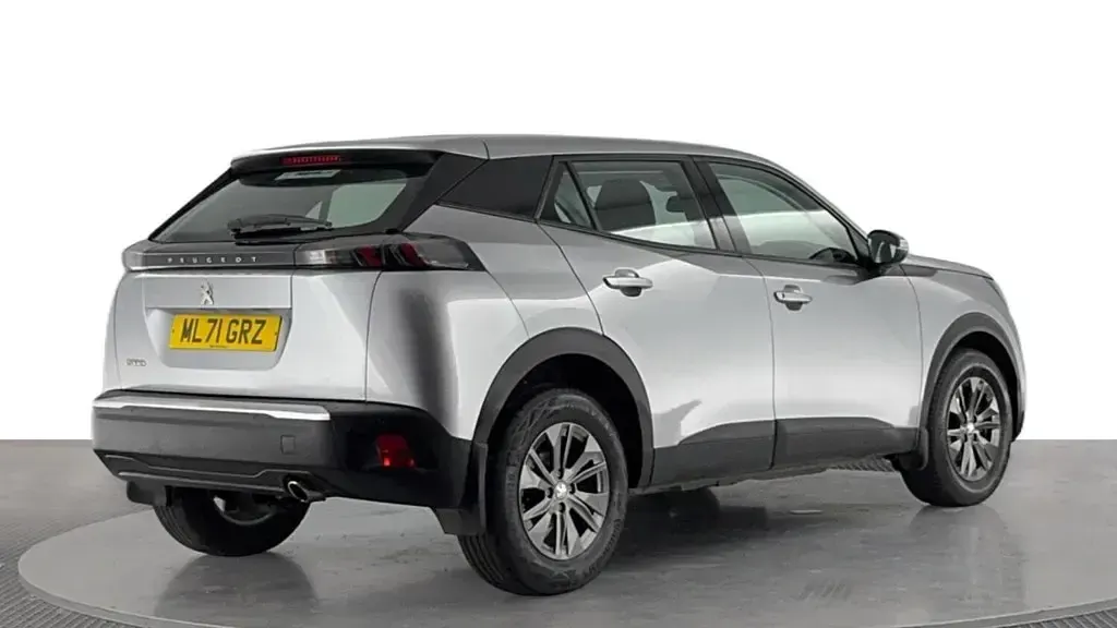 Used Peugeot 2008 Active Premium 110 HP (80 kW) 2021 Grey SUV