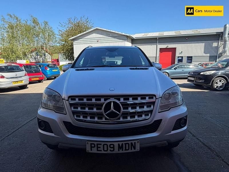 Used Mercedes ML320 224 HP (164 kW) 2009 Silver SUV