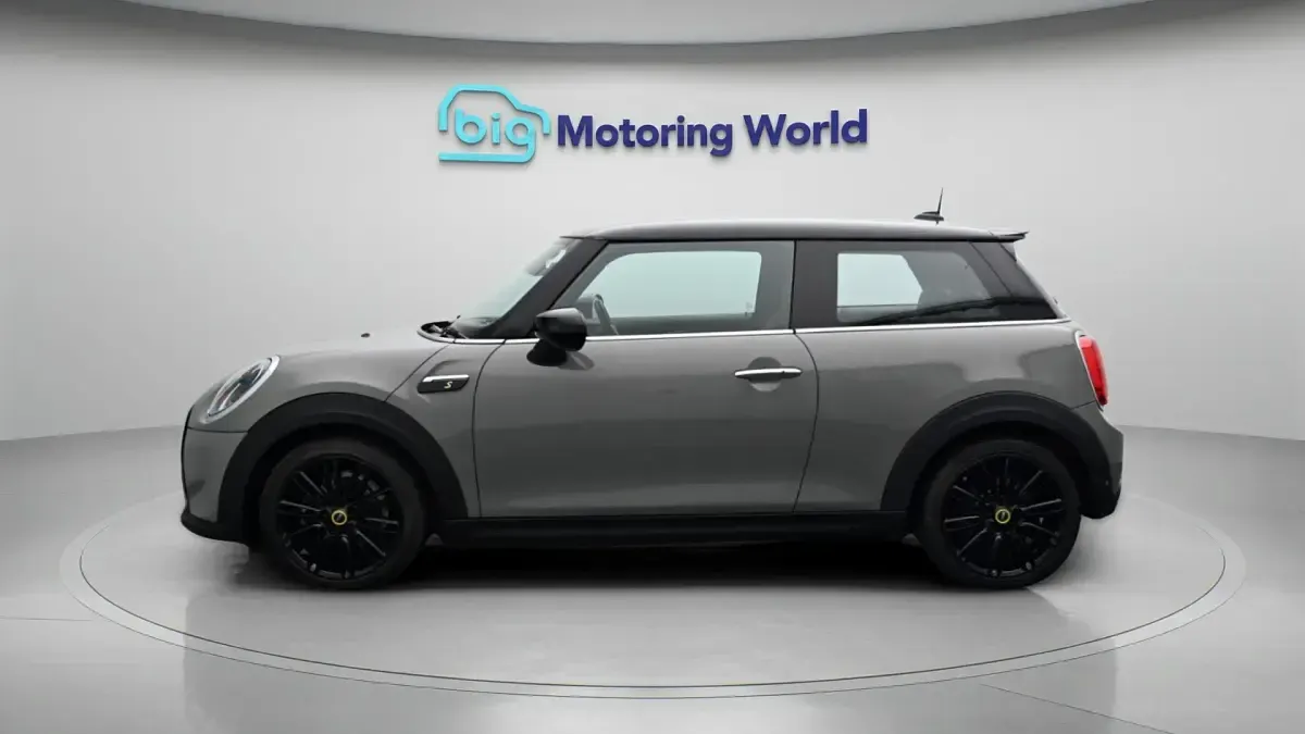 Used Mini Cooper SE Hatch 135 kW (184 HP) 2021 Hatchback