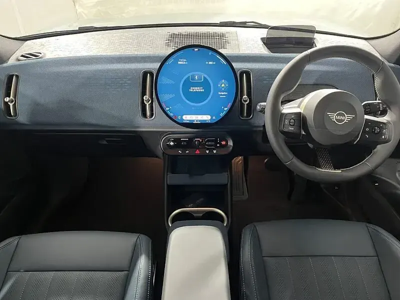 Używany Mini Countryman Exclusive 170 KM (125 kW) 2025 Zielony SUV
