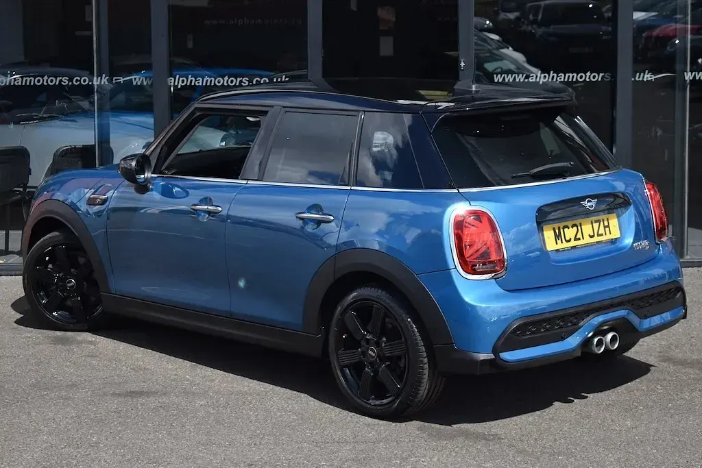 Used Mini Cooper S Classic 2021 Blue Hatchback