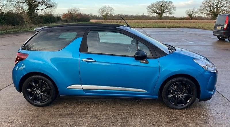 Used DS Automobiles DS3 Cabriolet Elegance 2017 Blue Cabriolet