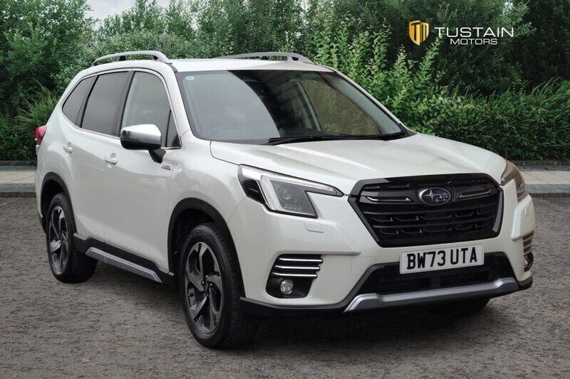 White Used 2024 Subaru Forester Premium SUV | £29,999 (Fair price) - Image 1/4