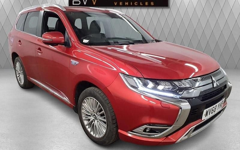 Used Mitsubishi Outlander P-HEV 177 HP (130 kW) 2018 Estate
