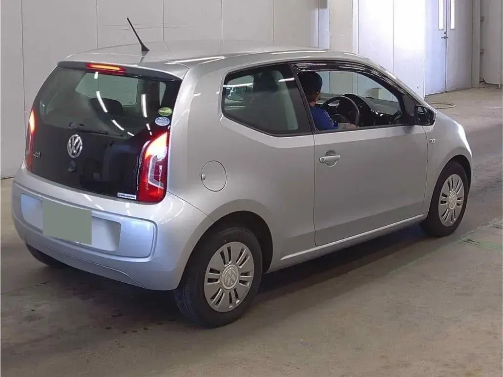 Used VW up! move up! 60 HP (44 kW) 2026 White Hatchback