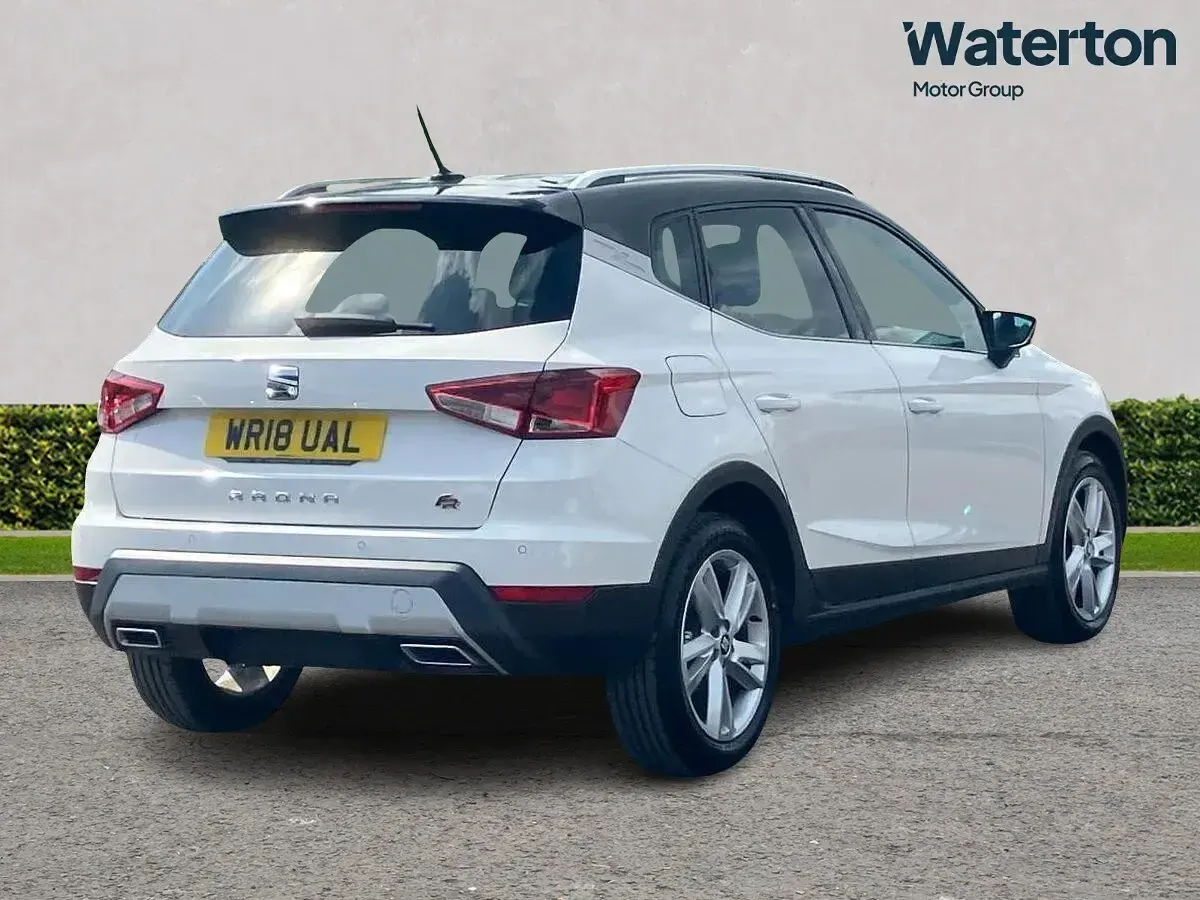 Used Seat Arona FR 115 HP (84 kW) 2018 White SUV