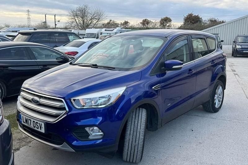 Used Ford Kuga Zetec 182 HP (133 kW) 2017 Blue SUV