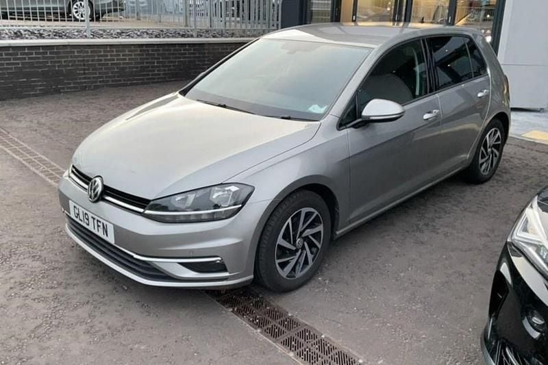 Silver Used 2019 VW Golf VII Match Hatchback | £11,995 (Fair price) - Image 1/1