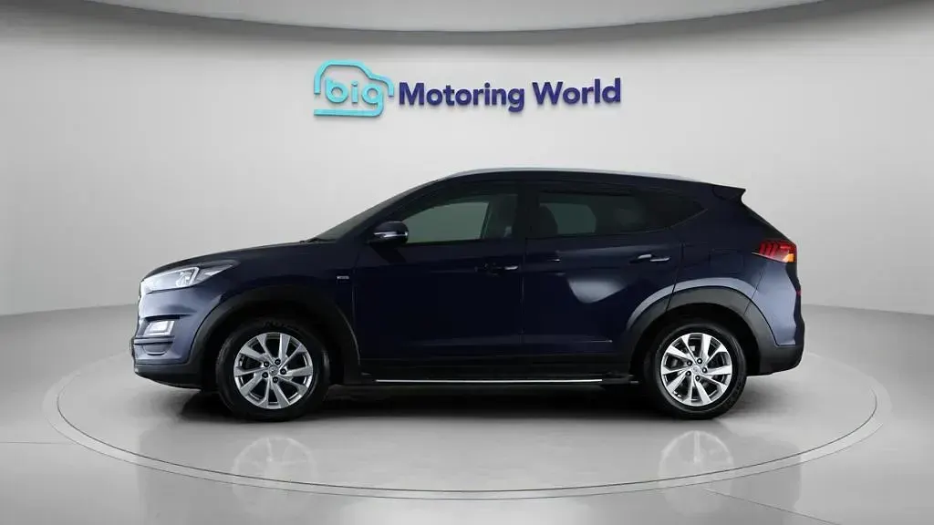 Used Hyundai Tucson SE 115 HP (84 kW) 2021 Blue SUV