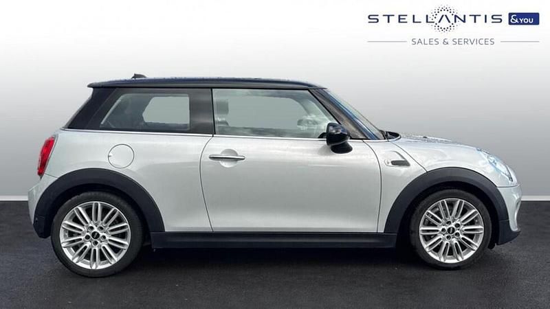 Grey Used 2017 Mini Cooper Hatch Hatchback | £10,728 (Good price) - Image 1/4
