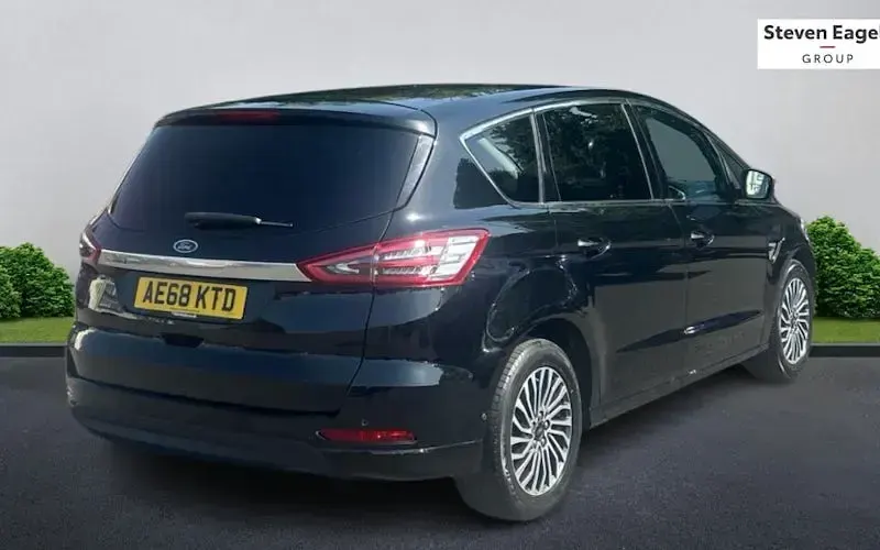 Used Ford S-MAX Titanium 165 HP (121 kW) 2019 MPV