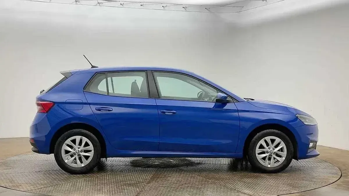 Used Skoda Fabia Comfort 79 HP (58 kW) 2023 Energy blue Hatchback