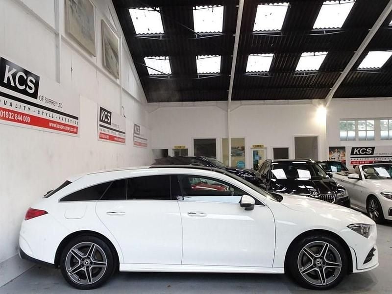 Used Mercedes CLA250e Shooting Brake AMG line 218 HP (160 kW) 2021 White Estate