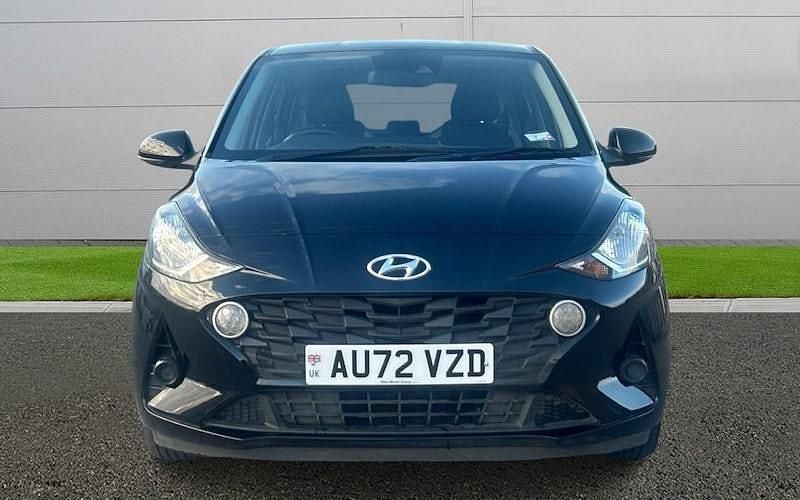 Used Hyundai i10 SE 67 HP (49 kW) 2023 Black Hatchback