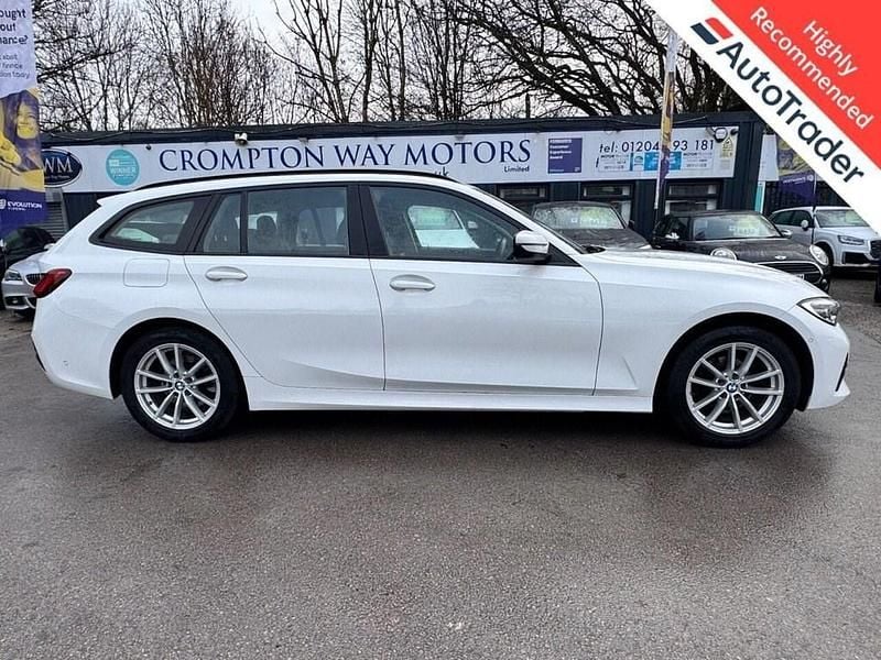 Used BMW 318 Performance 150 HP (110 kW) 2021 White Estate
