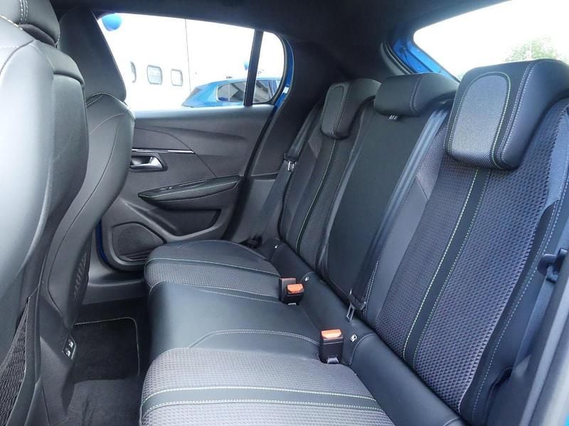 Used Peugeot 208 GT 99 HP (72 kW) 2022 Blue Hatchback