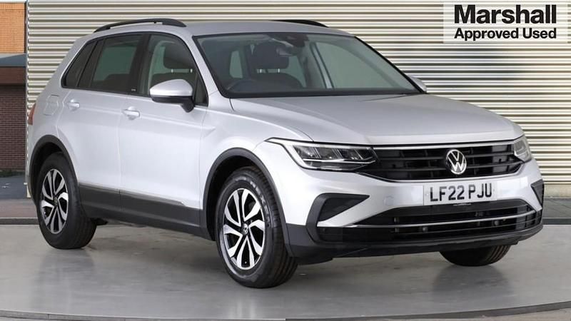 Used VW Tiguan Active 150 HP (110 kW) 2022 Silver SUV