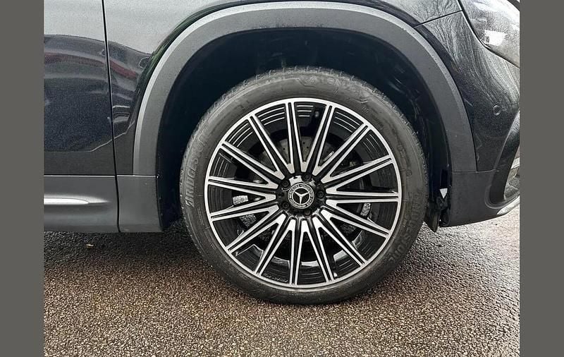 Used Mercedes GLB200 AMG Line Premium Plus 161 HP (118 kW) 2025 Black SUV