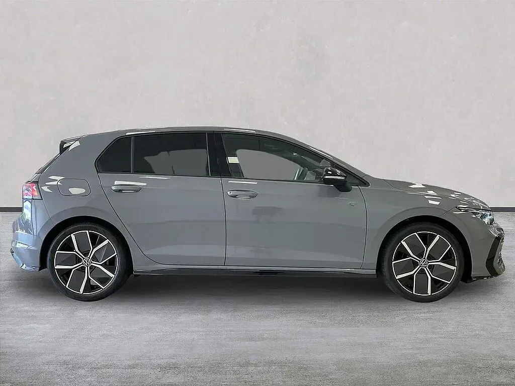 Used VW Golf VIII Black Edition 150 HP (110 kW) 2026 Grey Hatchback