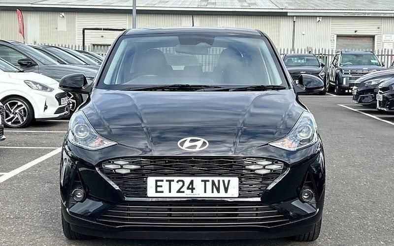 Used Hyundai i10 Premium 63 HP (46 kW) 2025 Hatchback
