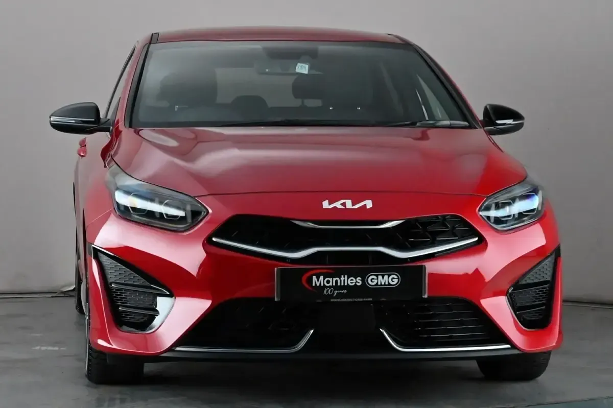 Used Kia Ceed GT GT-Line 158 HP (116 kW) 2024 Red Hatchback