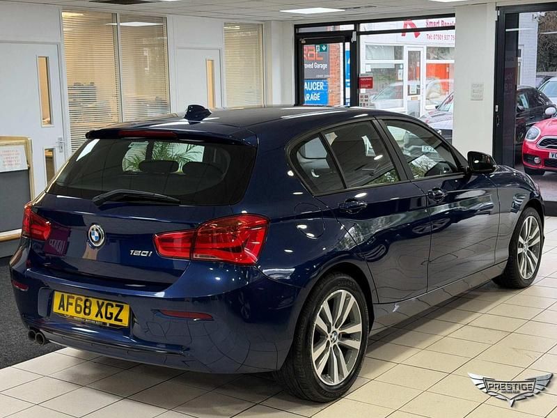 Used BMW 120 Sport Line 184 HP (135 kW) 2018 Blue Hatchback
