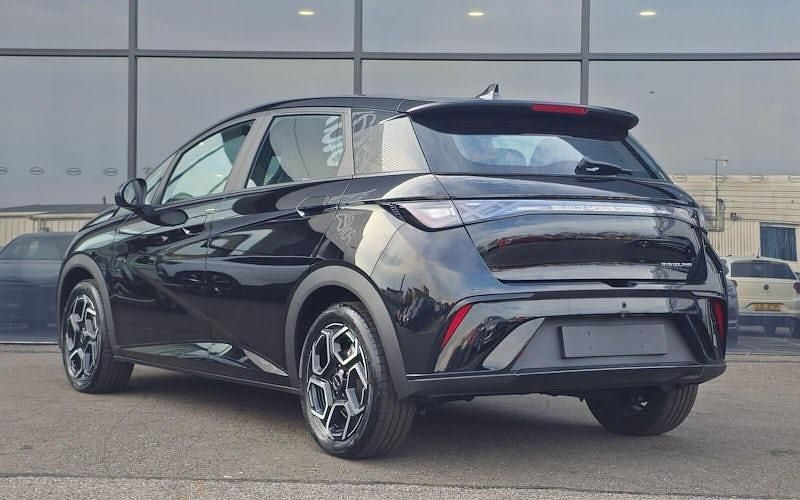 New BYD Dolphin Design 150 kW (204 HP) 2026 Obsidian black Hatchback